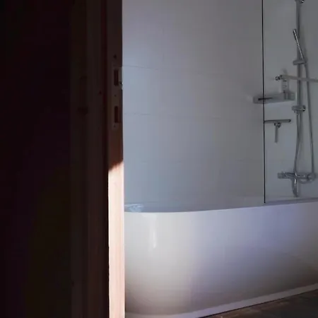 Ferme De La Cheveche & Jacuzzi Namur * Sart-Saint-Laurent