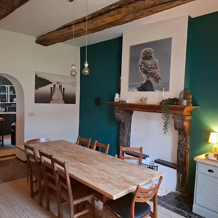 Ferme De La Chevêche&jacuzzi Namur Casa de Férias *