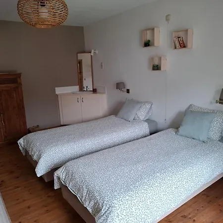 Σπίτι διακοπών Ferme De La Cheveche & Jacuzzi Namur