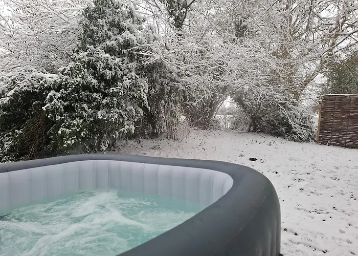 Casa de Férias Ferme De La Chevêche&jacuzzi Namur *